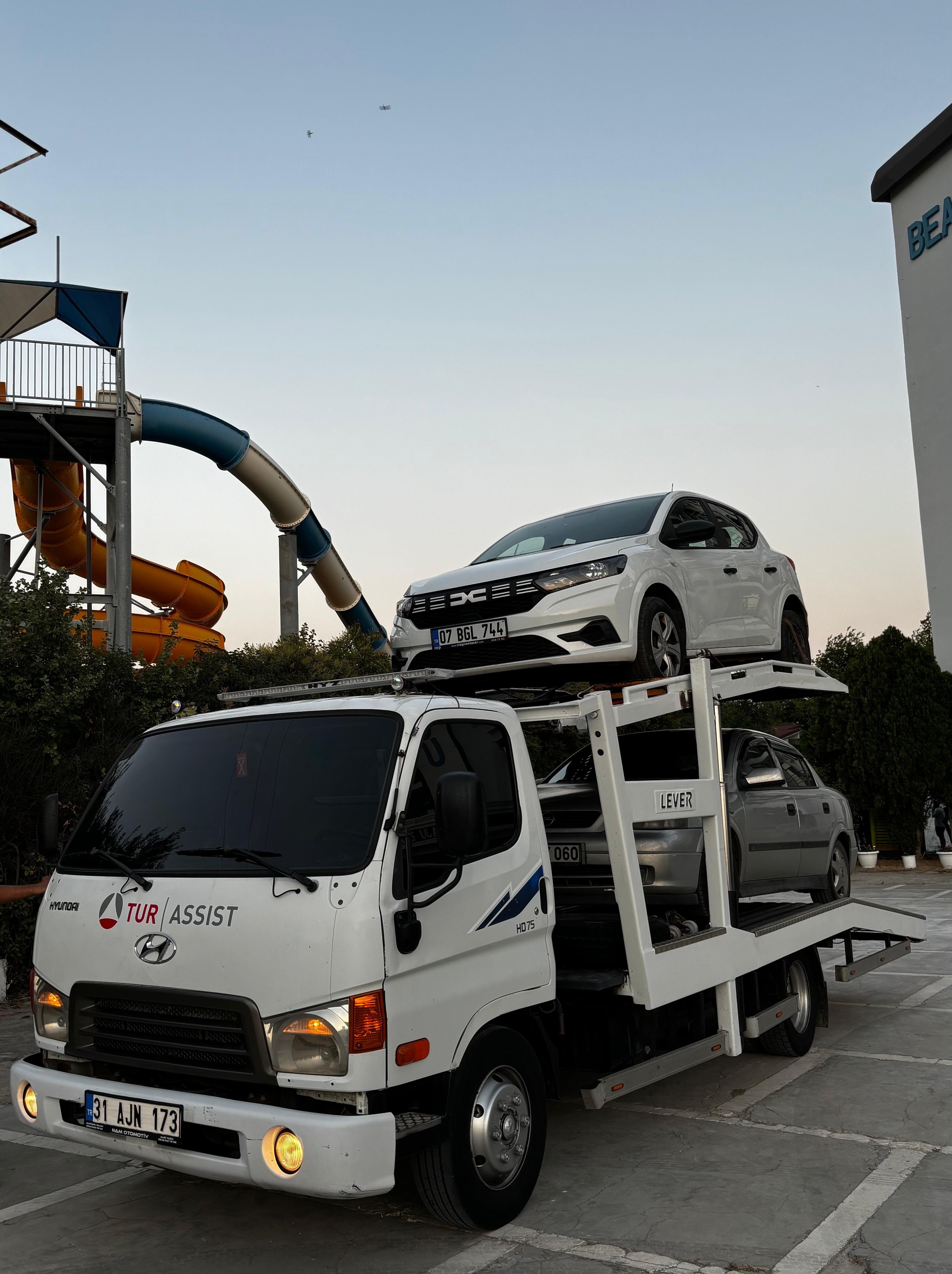 Nazar Oto Kurtarma - Burhaniye Çekici Hizmeti